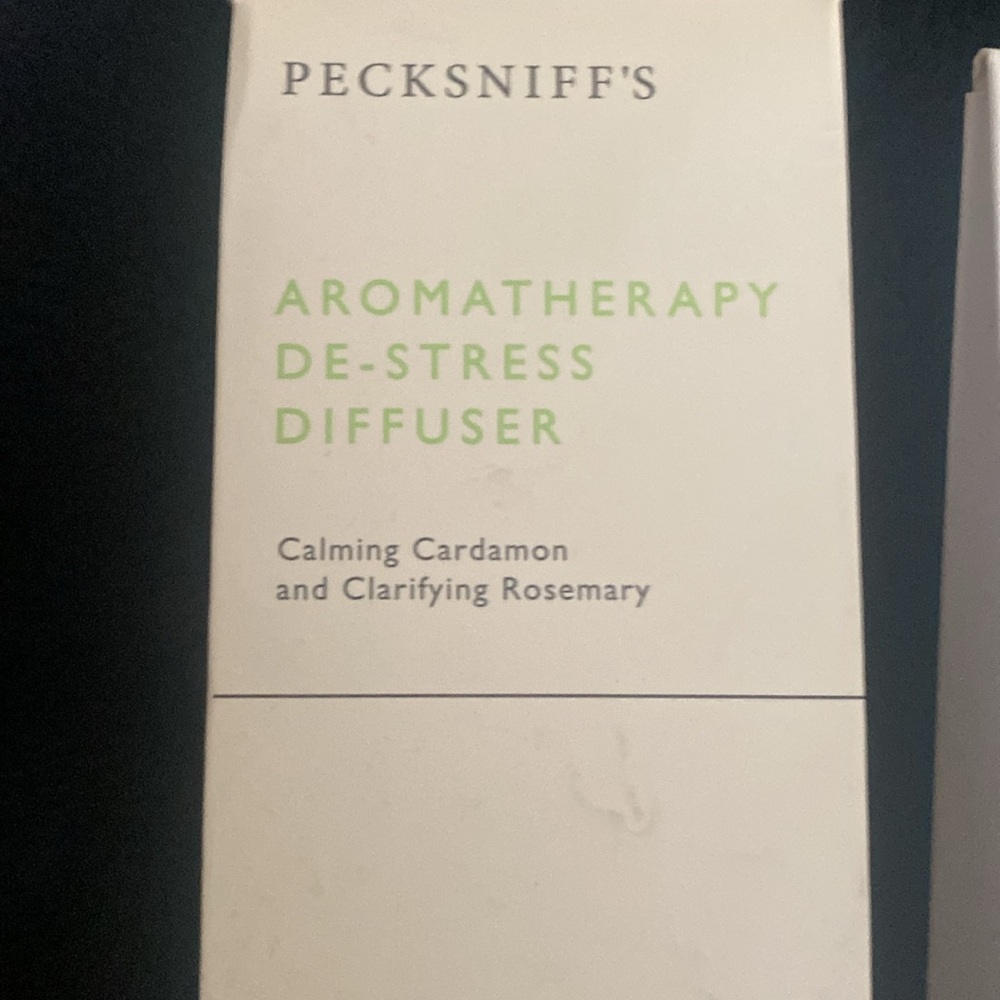 Pecksniff’s - Picture 2 of 4
